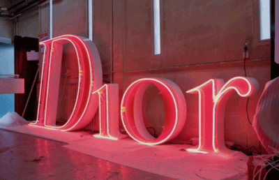 Dior Sign